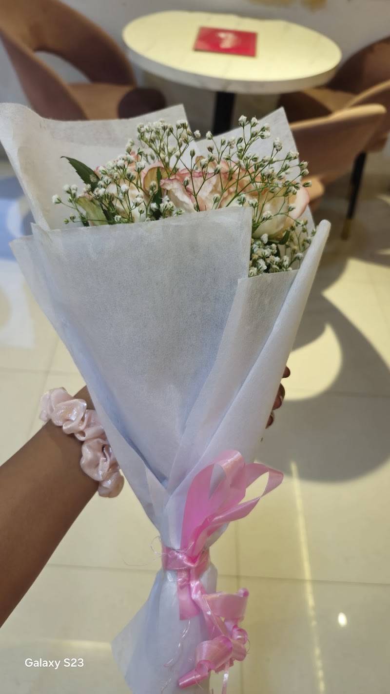 Om Flower Decoreters
